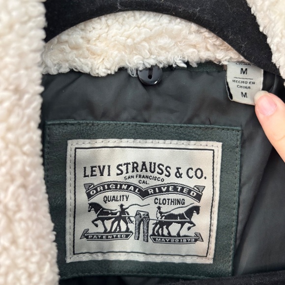Levi Strauss Faux Leather Jacket - Picture 3 of 9